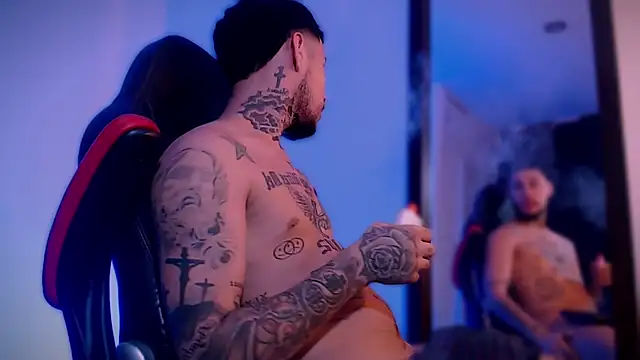 Junihn0 online show from 09/13/25, 09:14