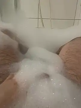 Snapshot of Loco42- chatting on 03/10/25, 08:34 Loco42- online show from 03/10/25, 08:34