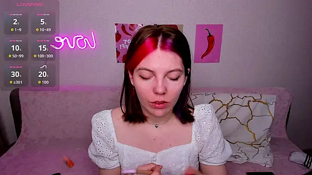 marie reyes  online show from 02/18/26, 03:35