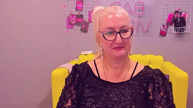 ChristyBrooks online show from 01/15/25, 03:18