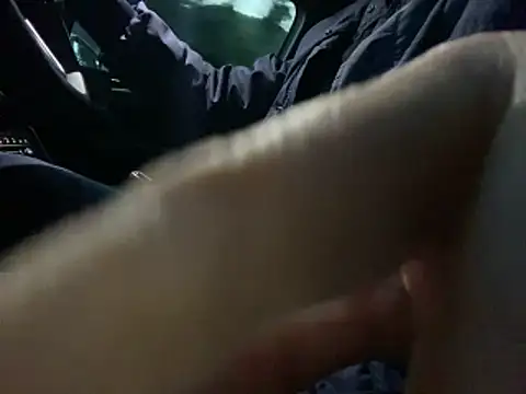 Snapshot of ItalStall chatting on 11/18/25, 06:07 ItalStall online show from 11/18/25, 06:07