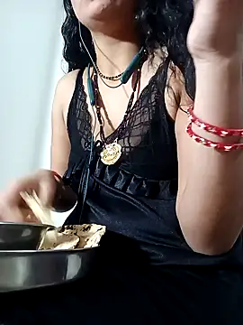 Cute-Aadhvita online show from 02/12/25, 09:31