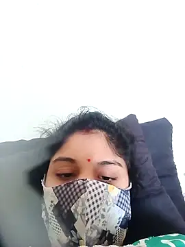 Cute-Aadhvita online show from 09/15/25, 01:16