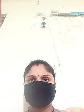 Cute-Aadhvita online show from 10/11/25, 11:09