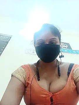 Cute-Aadhvita online show from 10/17/25, 04:09