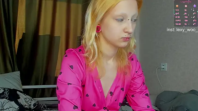 Lexy-Woorhez online show from 04/01/26, 11:22