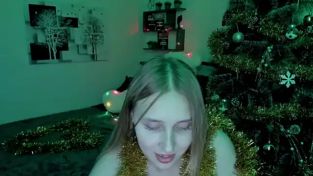 LinaTruly online show from 12/17/24, 01:39