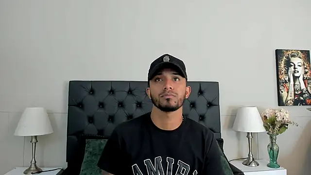 Robin Rief online show from 09/15/25, 03:28