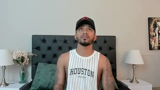 Robin Rief online show from 09/18/25, 03:30