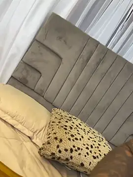 Snapshot of Robin_Rief chatting on 02/08/26, 03:54 Robin Rief online show from 02/08/26, 03:54