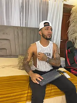 Snapshot of Robin_Rief chatting on 02/09/26, 03:54 Robin Rief online show from 02/09/26, 03:54