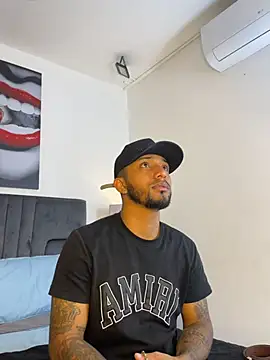 Snapshot of Robin_Rief chatting on 02/17/26, 03:25 Robin Rief online show from 02/17/26, 03:25