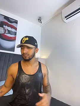 Snapshot of Robin_Rief chatting on 02/19/26, 03:24 Robin Rief online show from 02/19/26, 03:24