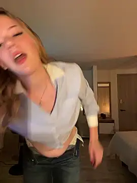 NicoleCut online show from 02/07/25, 12:09