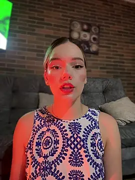 NicoleCut online show from 03/19/26, 09:57