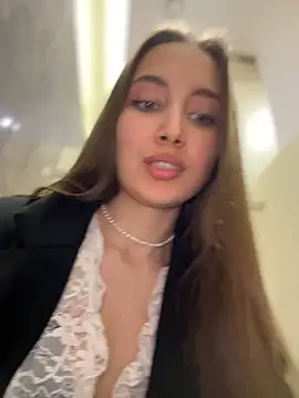 VelvetVixenI online show from 04/18/26, 07:07