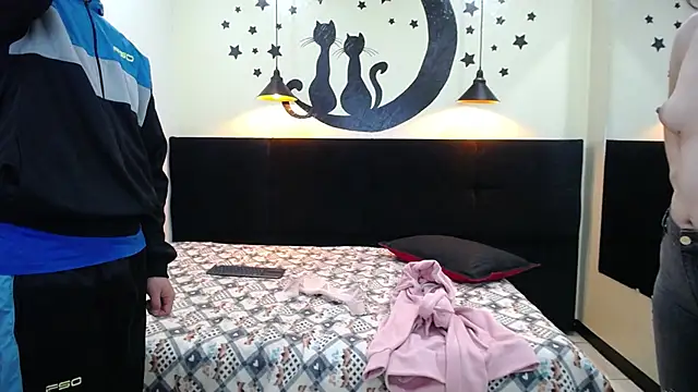 JeremmyAndStacy online show from 02/18/25, 01:00