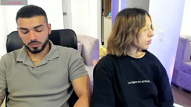 Snapshot of savage_sweethearts chatting on 02/04/25, 11:49 savage sweethearts online show from 02/04/25, 11:49