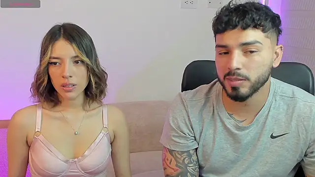 Snapshot of savage_sweethearts chatting on 09/09/25, 01:38 savage sweethearts online show from 09/09/25, 01:38