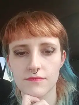 Snapshot of _hellostormy_ chatting on 02/13/25, 04:39 hellostormy online show from 02/13/25, 04:39