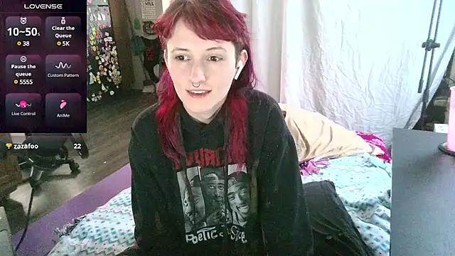 Snapshot of _hellostormy_ chatting on 02/23/25, 03:29 hellostormy online show from 02/23/25, 03:29