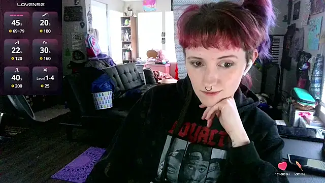 Snapshot of _hellostormy_ chatting on 03/03/25, 02:37 hellostormy online show from 03/03/25, 02:37