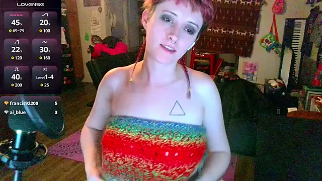 Snapshot of _hellostormy_ chatting on 03/14/25, 12:21 hellostormy online show from 03/14/25, 12:21