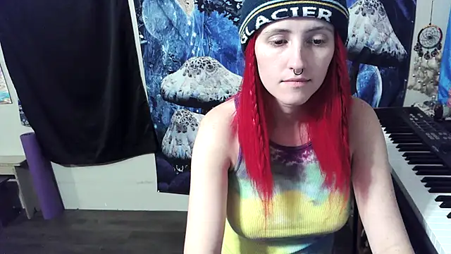 Snapshot of _hellostormy_ chatting on 11/26/25, 10:16 hellostormy online show from 11/26/25, 10:16