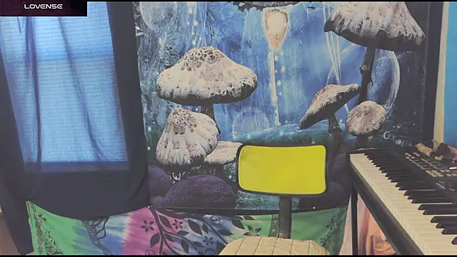  hellostormy  online show from 04/16/26, 06:30