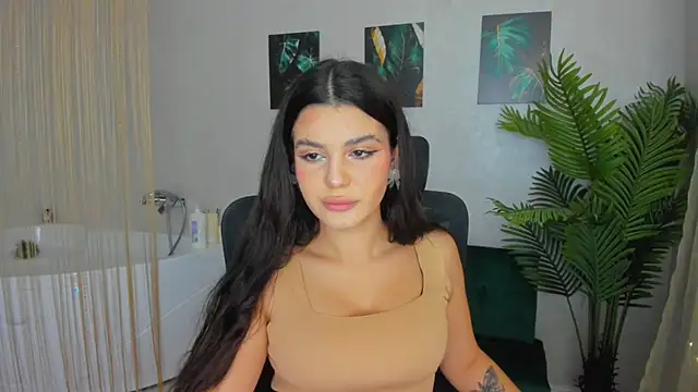 AlluringAriel online show from 02/12/25, 03:40