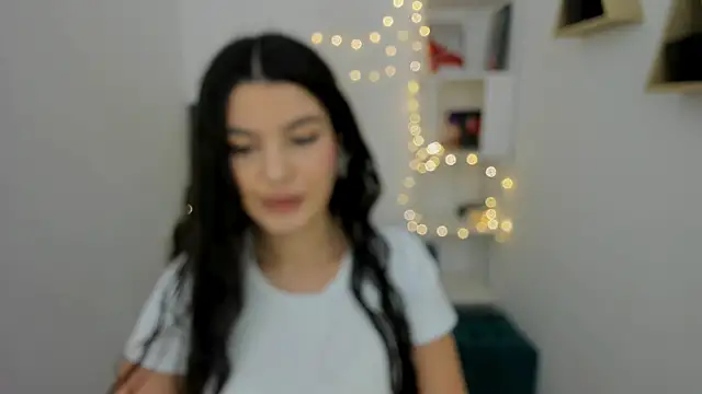 AlluringAriel online show from 02/21/25, 03:23