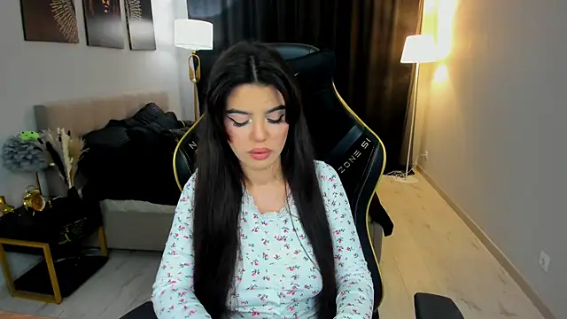 AlluringAriel online show from 09/24/25, 11:35