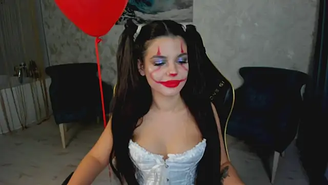 AlluringAriel online show from 10/17/25, 07:27