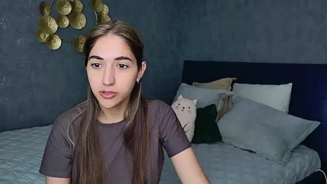 Teresa Stane online show from 02/18/25, 05:31