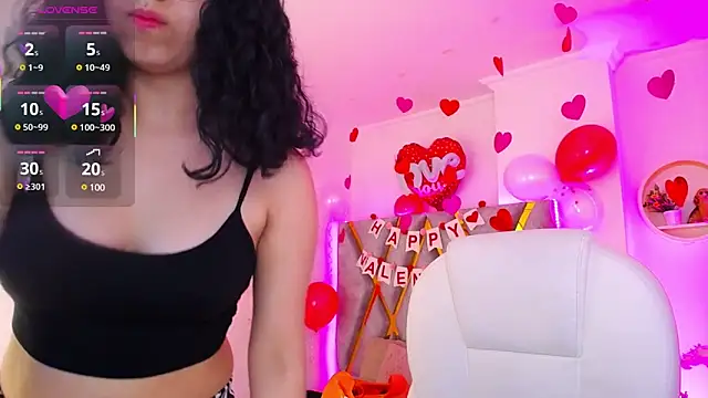 Aurora Brownn online show from 02/14/25, 04:15