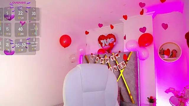 Aurora Brownn online show from 02/19/25, 04:12