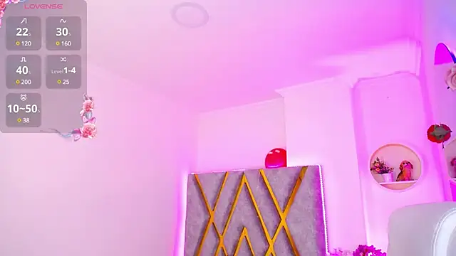 Aurora Brownn online show from 03/06/25, 11:36