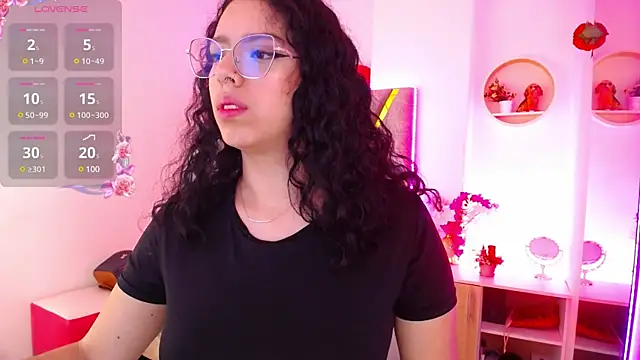 Aurora Brownn online show from 03/10/25, 03:56