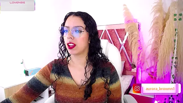 Aurora Brownn online show from 09/12/25, 04:34
