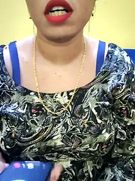 Snapshot of Haniya-143 chatting on 09/10/25, 10:32 Haniya-143 online show from 09/10/25, 10:32