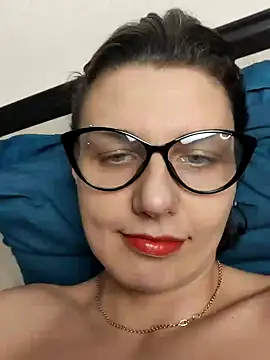 Snapshot of Magic__smile chatting on 01/31/25, 11:46 Magic smile online show from 01/31/25, 11:46