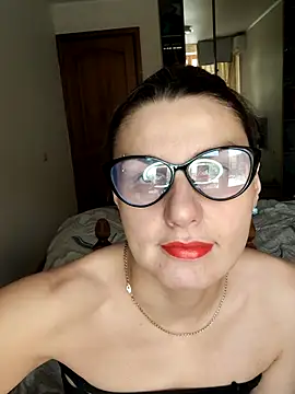 Snapshot of Magic__smile chatting on 02/05/25, 07:50 Magic smile online show from 02/05/25, 07:50