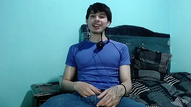 pervertsteens3 online show from 09/24/25, 05:16