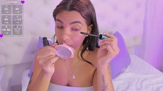 anchela-garcia1 online show from 11/19/25, 03:34