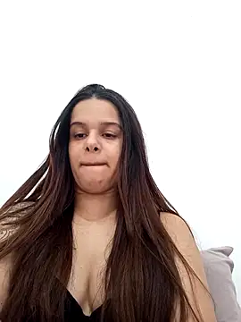 princesaa98 online show from 09/27/25, 04:23