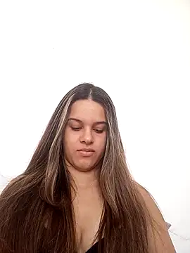 princesaa98 online show from 01/17/26, 04:33