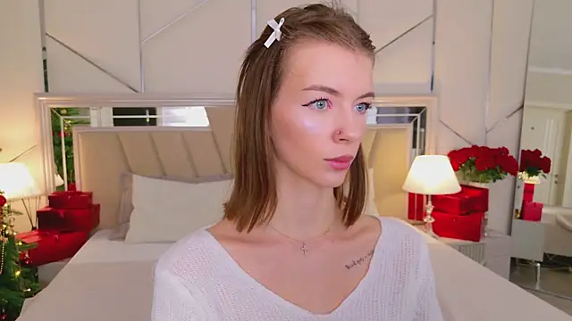 MeganMour online show from 12/04/25, 04:59