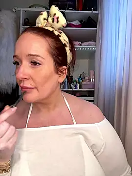 Engel mia online show from 01/14/26, 10:43