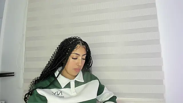 misscheelsee online show from 02/11/25, 08:52