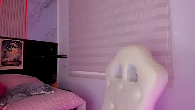 misscheelsee online show from 02/17/25, 09:19